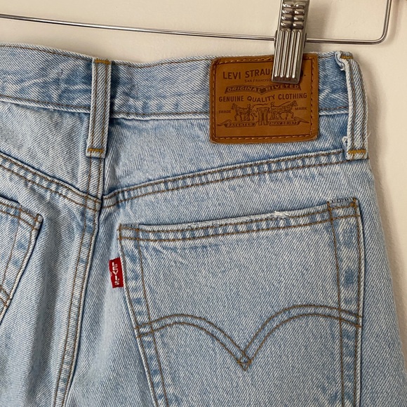Levi’s Wedgie Jean Light Wash High Waist Vintage Style Size 25 - Picture 4 of 11
